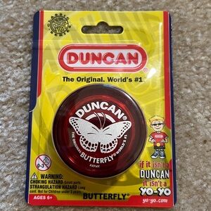 NEW Duncan Butterfly Yo-Yo in Red. Yoyo